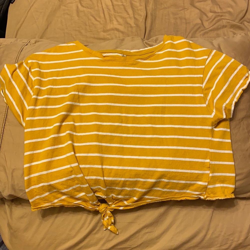 yellow & white striped tee